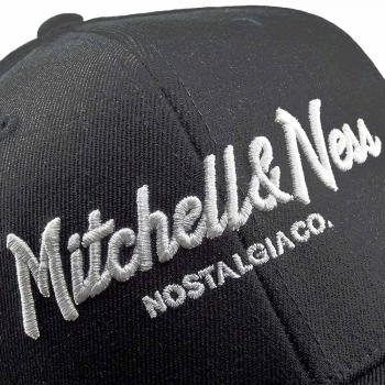Mitchell & Ness Own Brand Pinscript 110 Snapback Cap Black/White