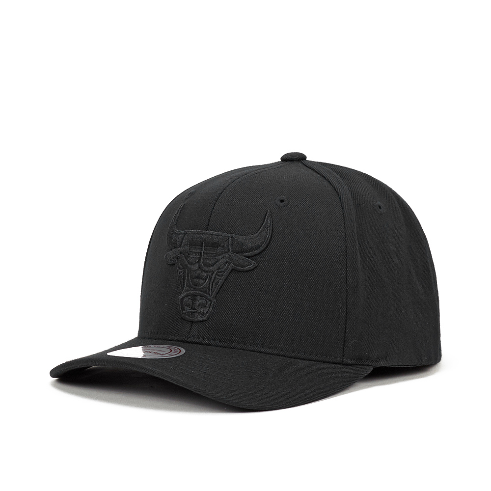 chicago bulls snapback all black